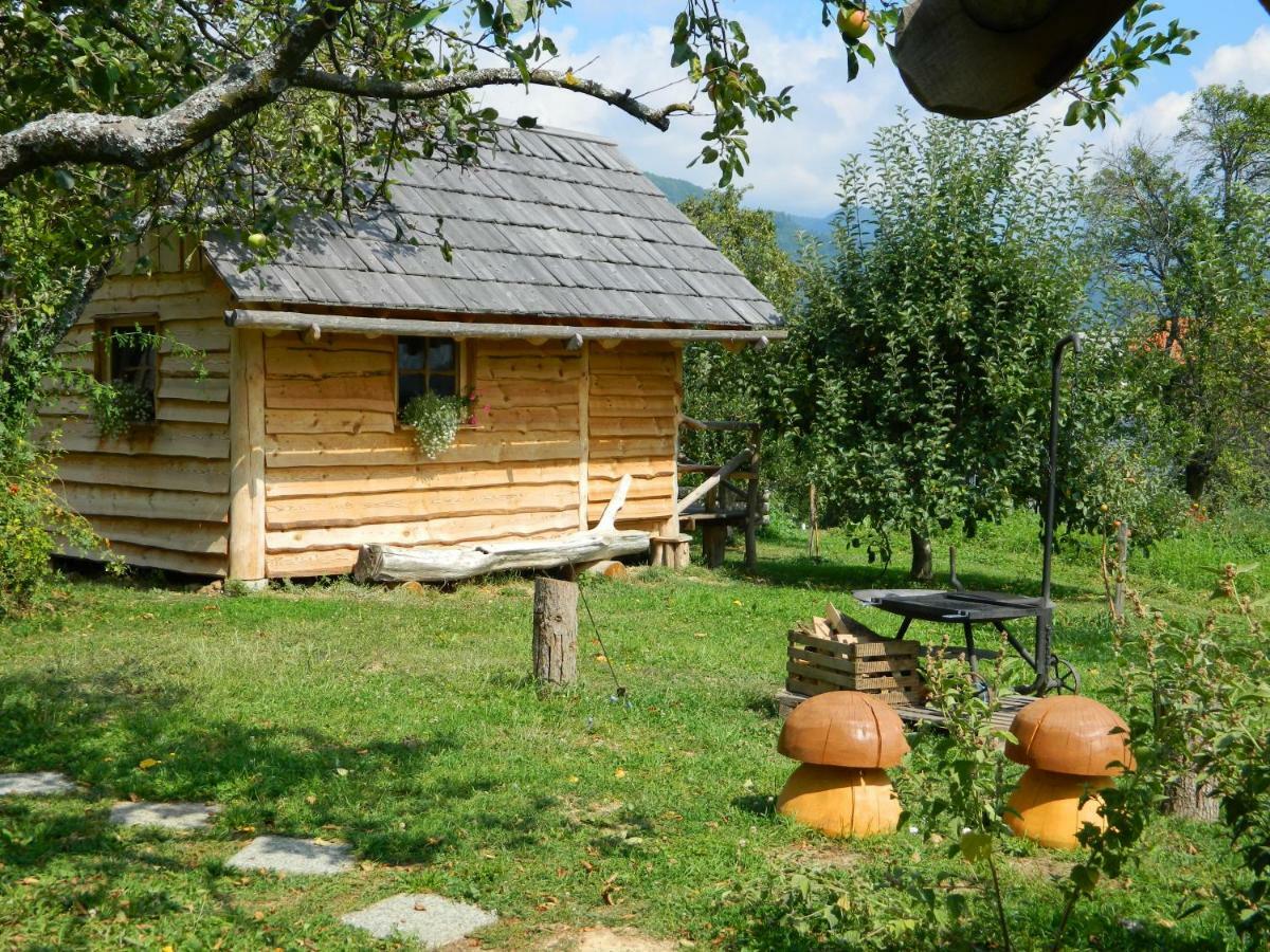 Вілла Glamping Organic Farm Slibar Тржич Екстер'єр фото